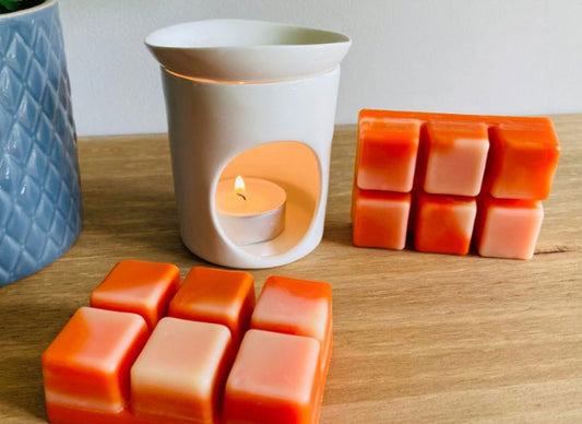 Aroma-Wachs-Melts:                    100% Sojawachs aus eigener Herstellung-Quadrate 6 Stück eine große Auswahl an exklusiven Düften und Farben 50g